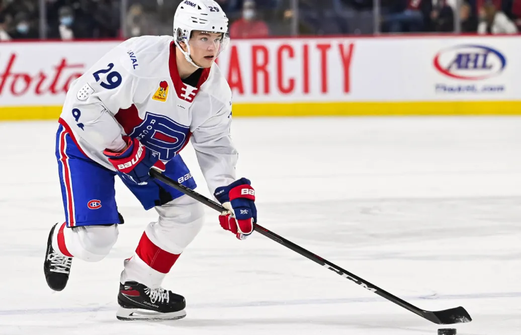 Nedskickad till AHL – svarade med att göra sitt första mål