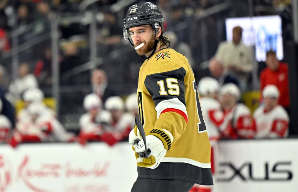 Noah Hanifin förlänger med Vegas Golden Knights