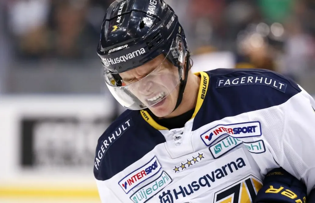 Kontraktet med Röglebacken revs – nu plockar man in ny SHL-spelare