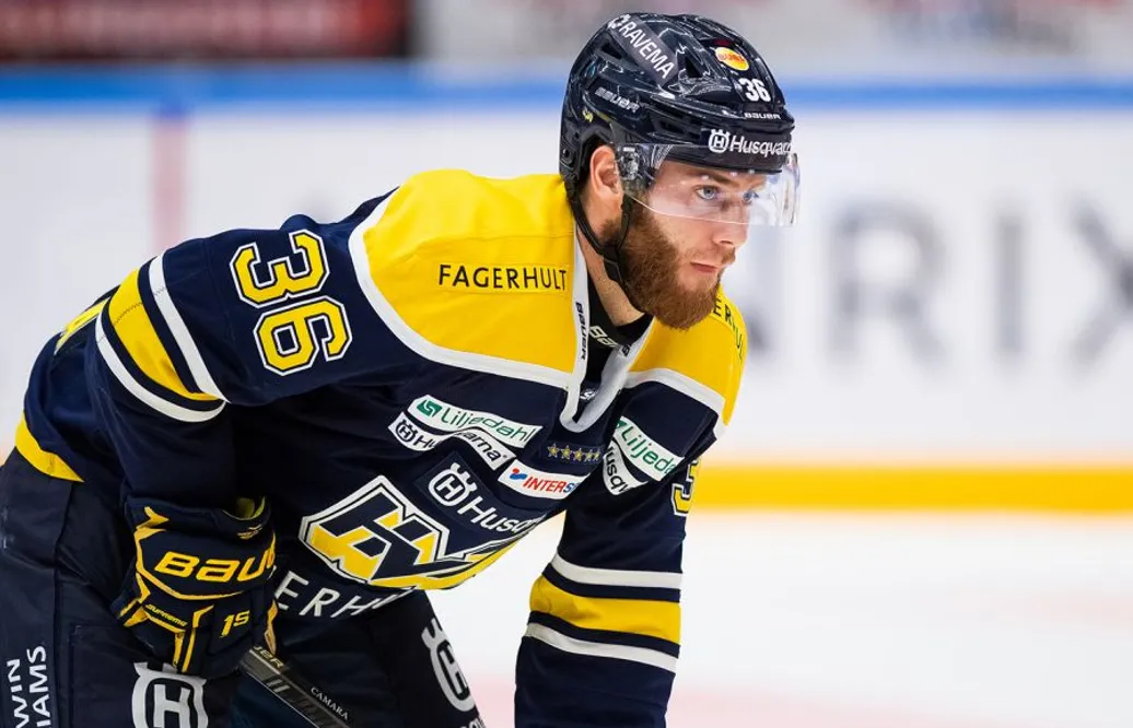Fick sparken av HV71 – fortsätter i Tjeckien