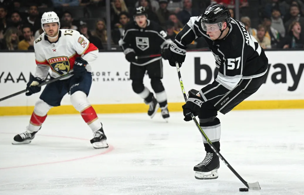 Jacob Moverare skriver nytt kontrakt med LA Kings
