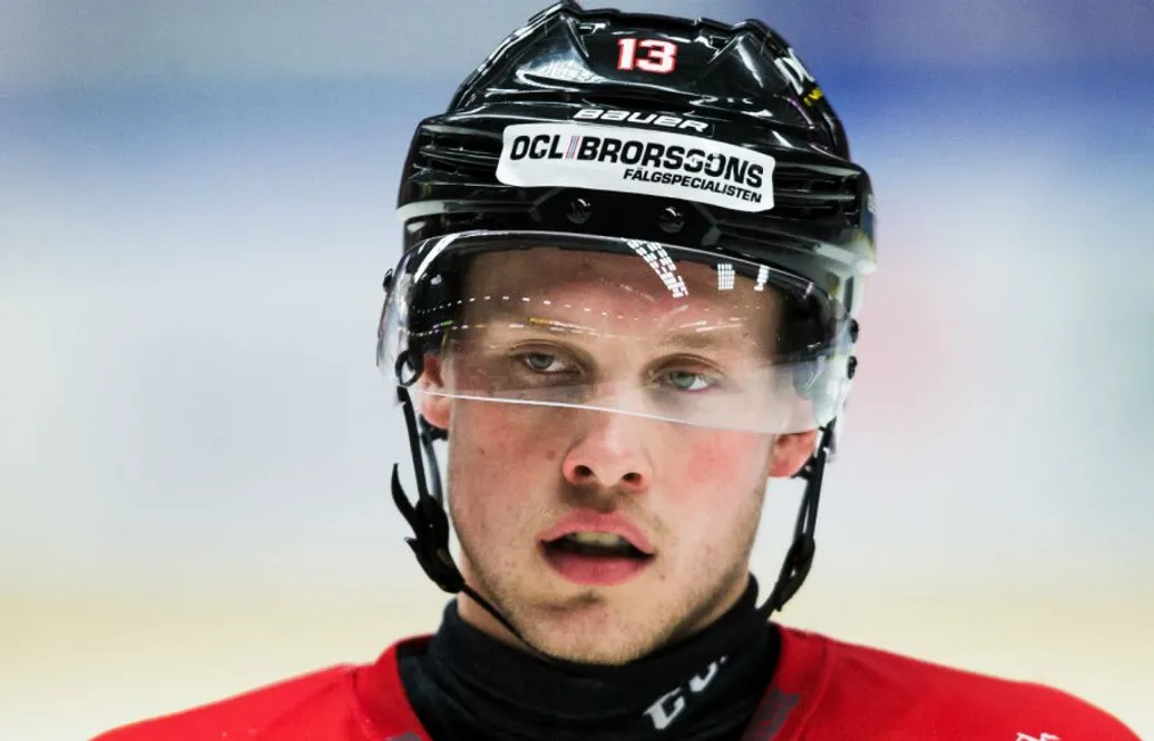 Fansen betalar allsvenske forwardens böter: ”Helt magiskt”