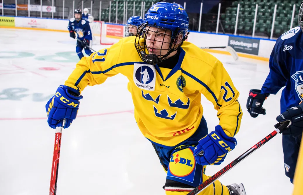 Oscar Davidsson gör mål i debuten