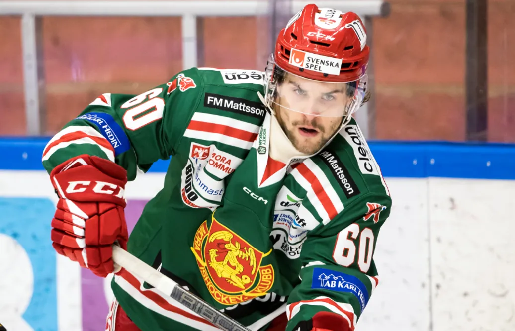 Färjestad lånar Kalle Miketinac från Mora