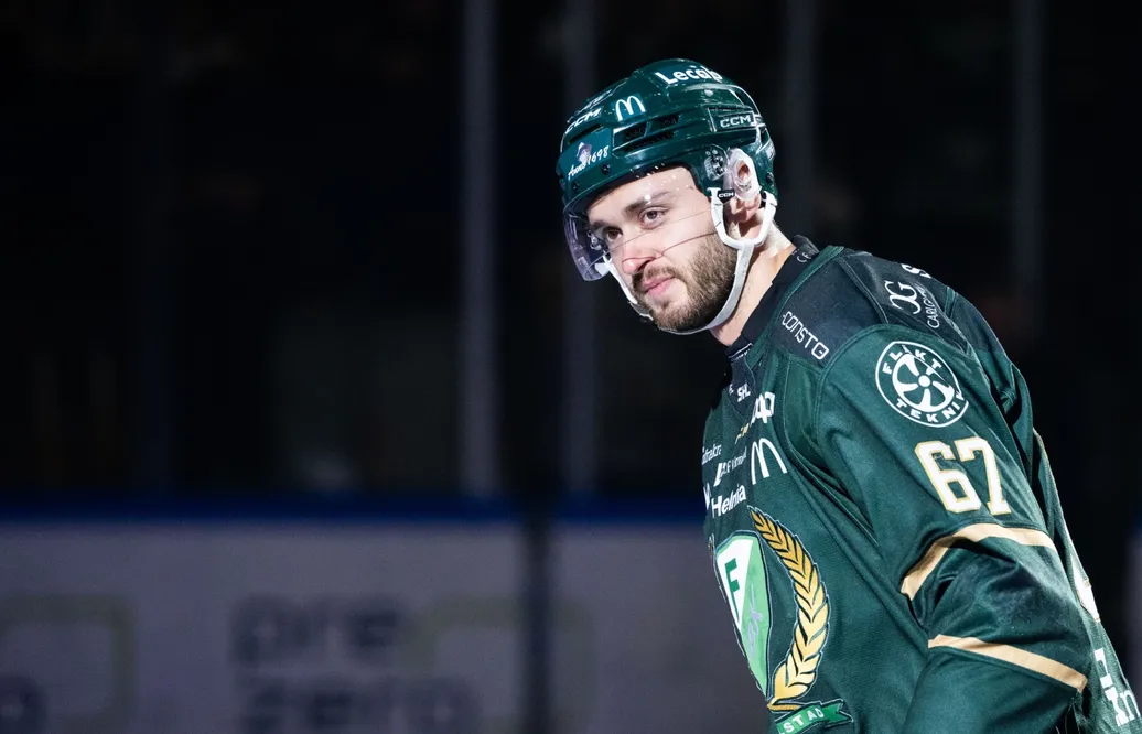 Klart: Förlänger kontraktet – stannar i Färjestad