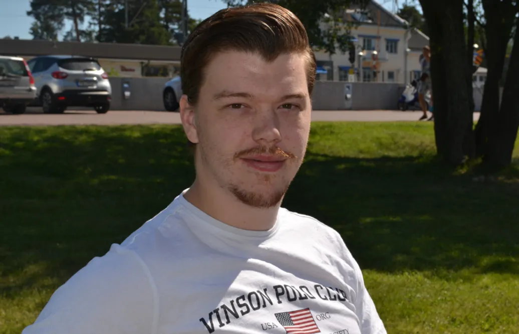 Markus Ekholm Rosén lånas in till Västerås IK