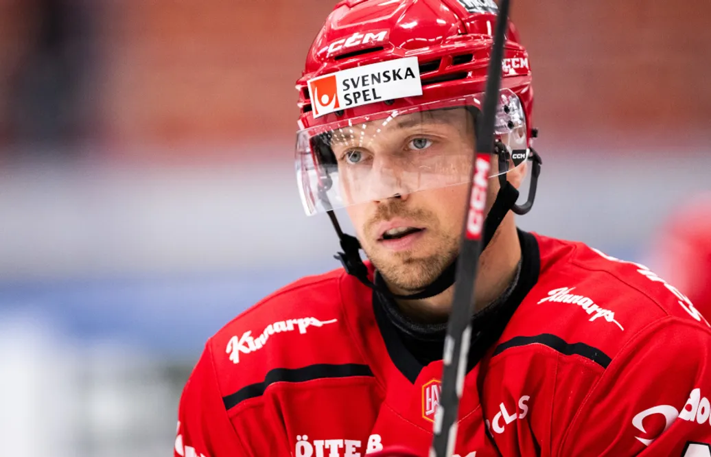 Victor Aronsson förlänger med Almtuna