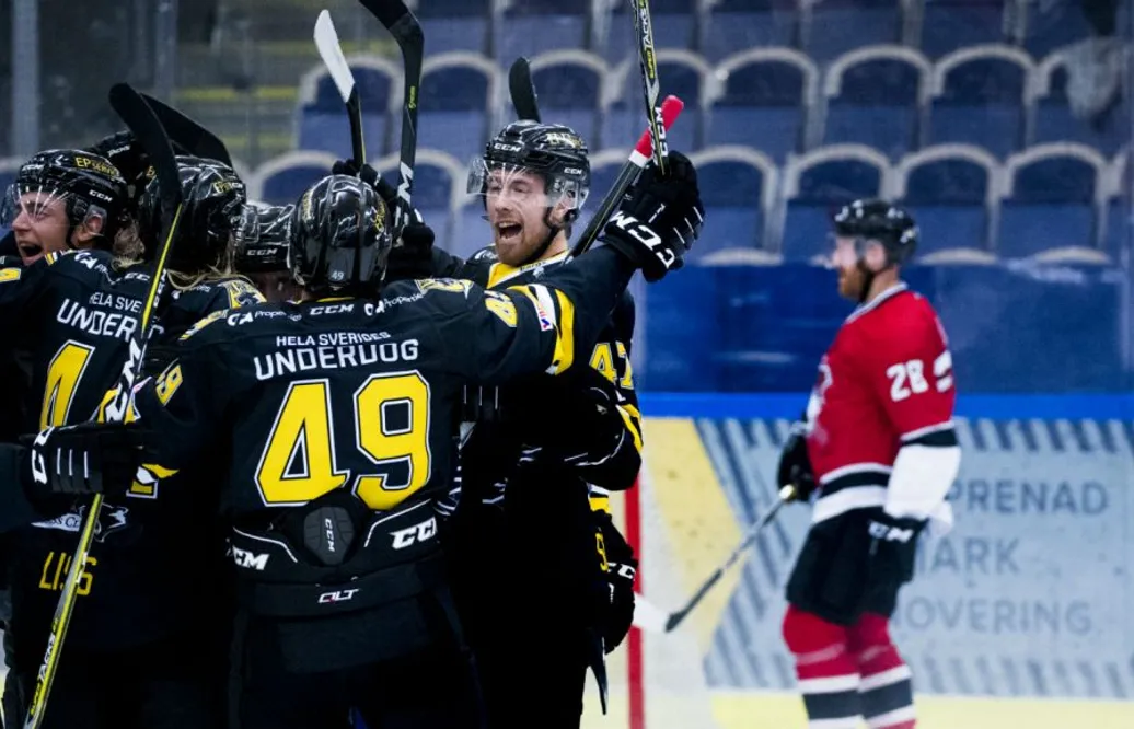 ”Hela Sveriges underdog” med en skön skräll – sänkte storebror Redhawks