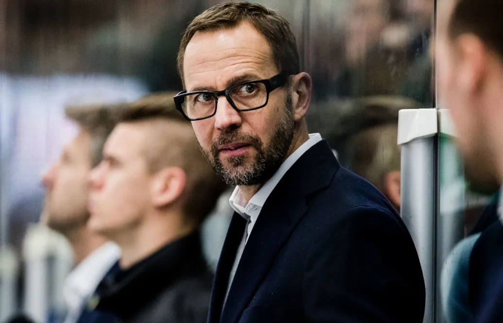 Roger Hansson tar över Düsseldorf
