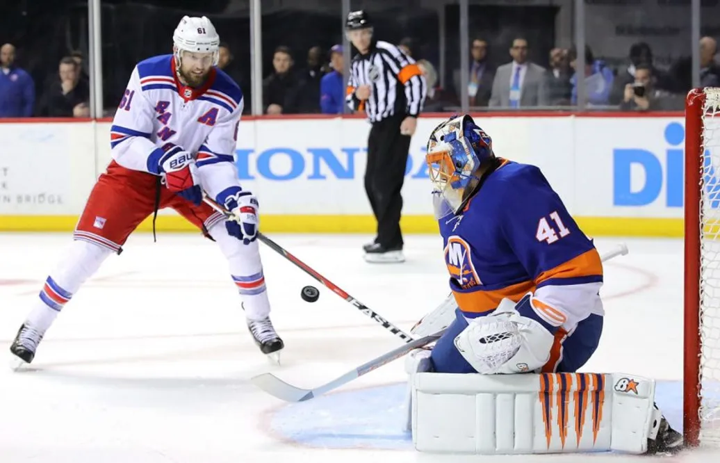 Trivs mot Lundqvist – höll säsongens första nolla efter 50 räddningar