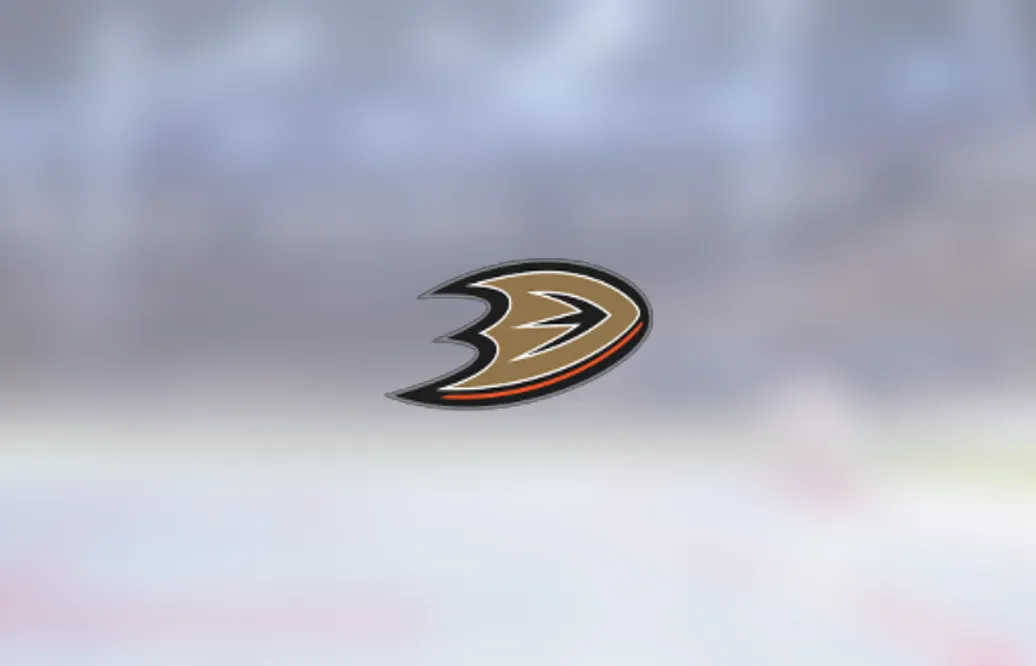 Isac Lundeström förlänger med Anaheim Ducks