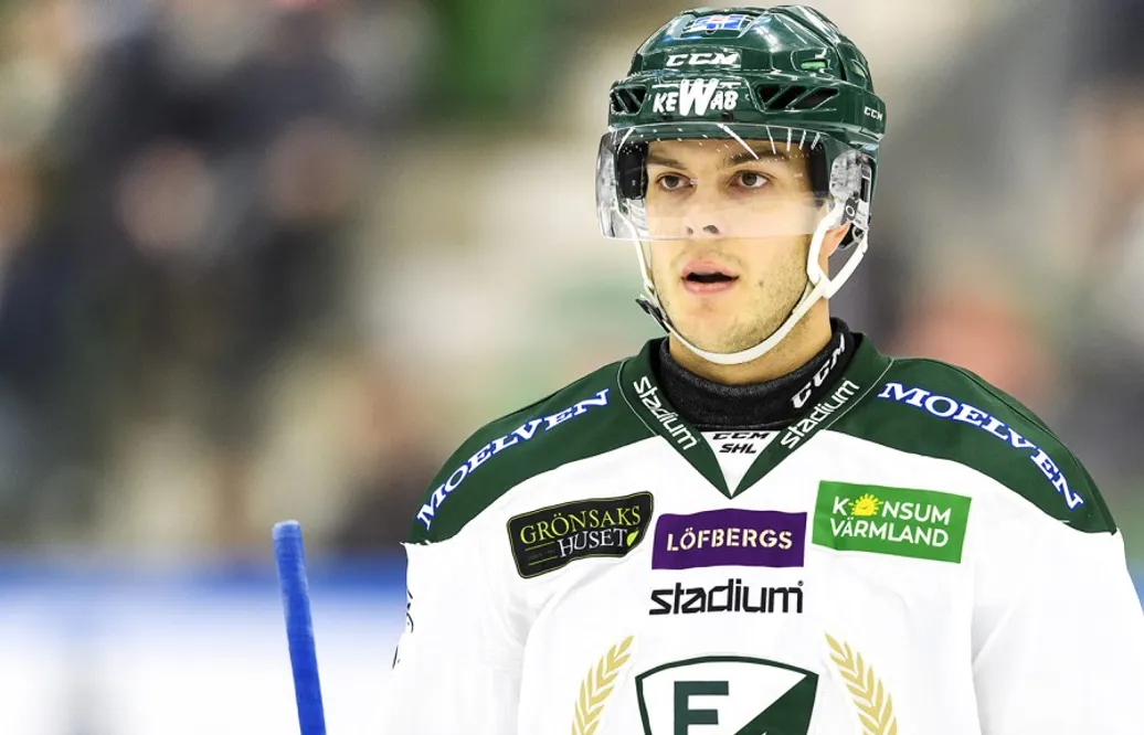 Värvades i våras – nu lämnar han klubben