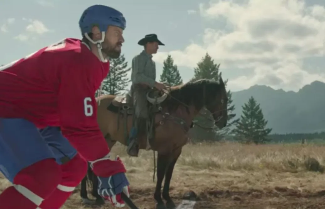 NHL-stjärnans utmaning: ett race mot en cowboy på häst