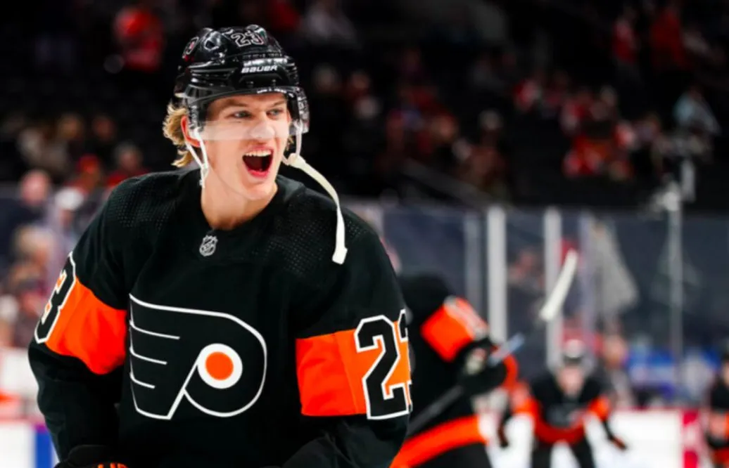 Oskar Lindblom tränar med Brynäs