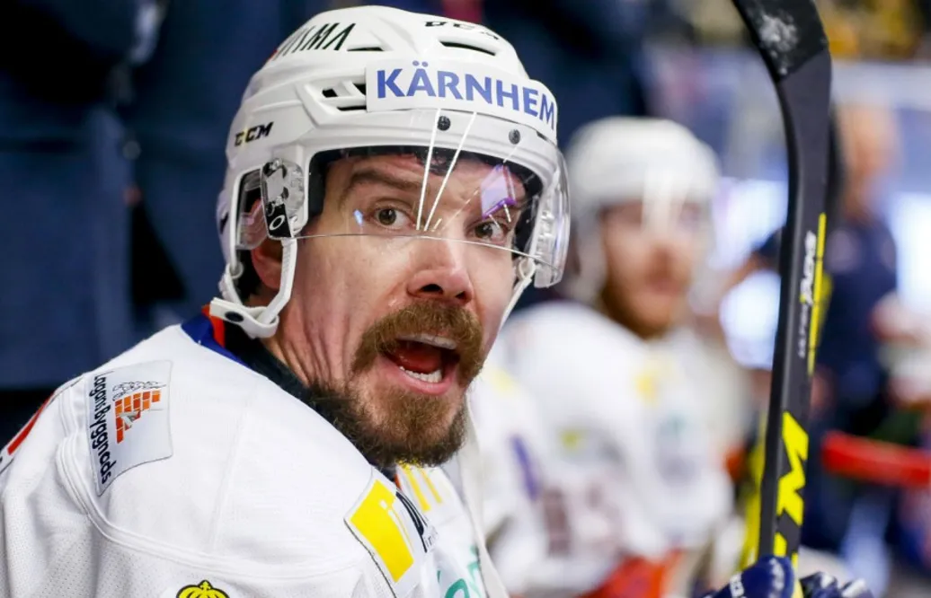 Ryggen ger inte med sig – nu bryter backklippan kontraktet
