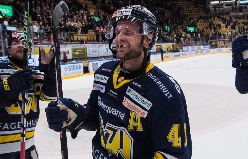 Chad Billins återvänder till Brynäs