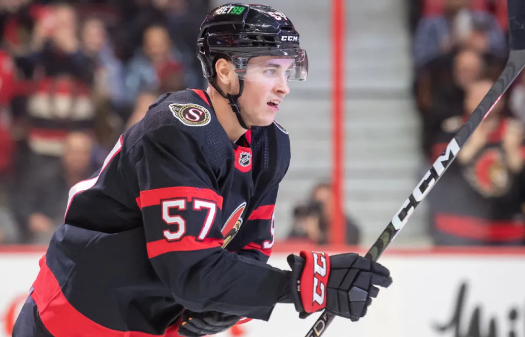 Shane Pinto stängs av i 41 matcher – bröt mot NHL:s bettingregler