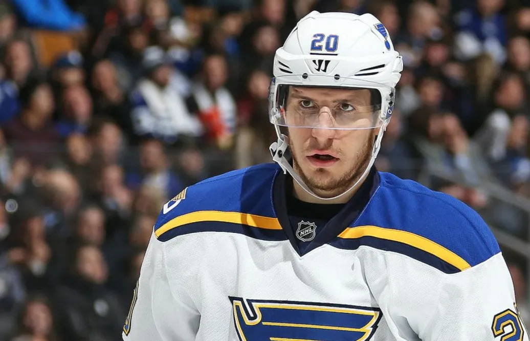 Missat starten på NHL-säsongen – nu är Steen äntligen tillbaka