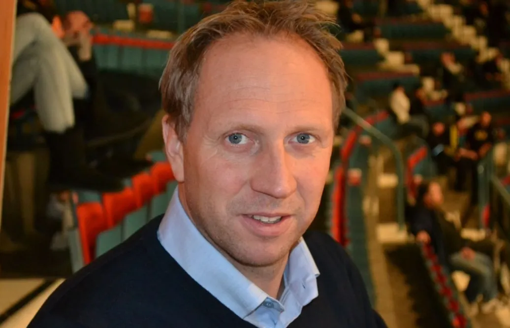 Kvalhjälten som blev målvaktstränare – Old School Hockey Jonas Levén