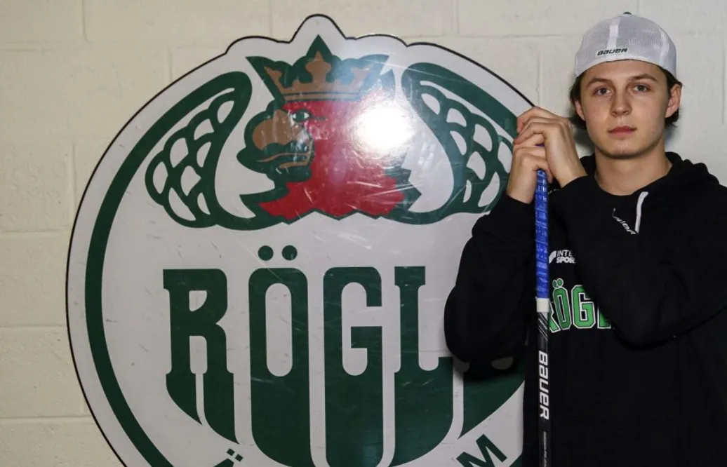 UPPGIFTER: Tidigare jättelöftet väljer Hockeyettan