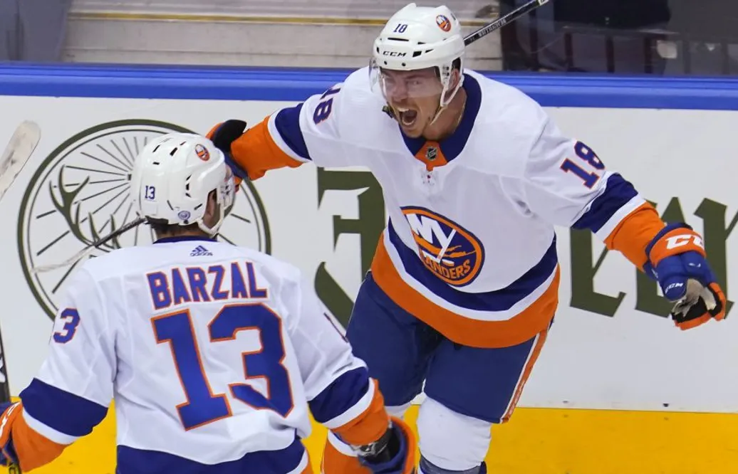 Islanders gick på kross – tar sig vidare