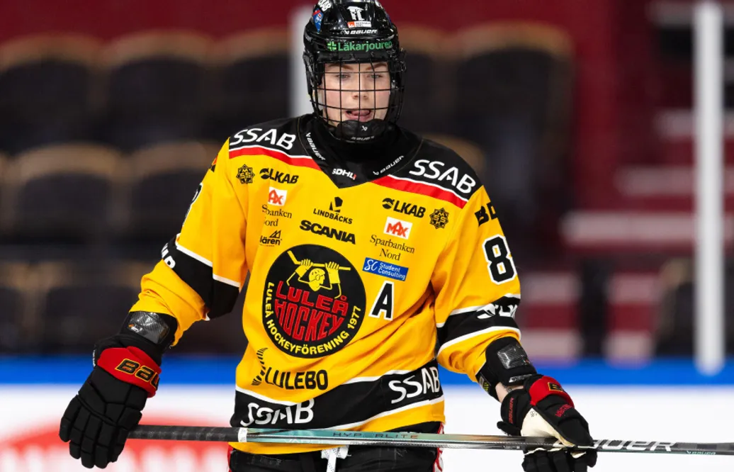 Luleås besked: Ronja Savolainen lämnar – Jenni Hiirikoski stannar