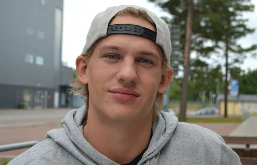 Svenske talangen ratar Phoebe och gänget för rymningssugna fångar
