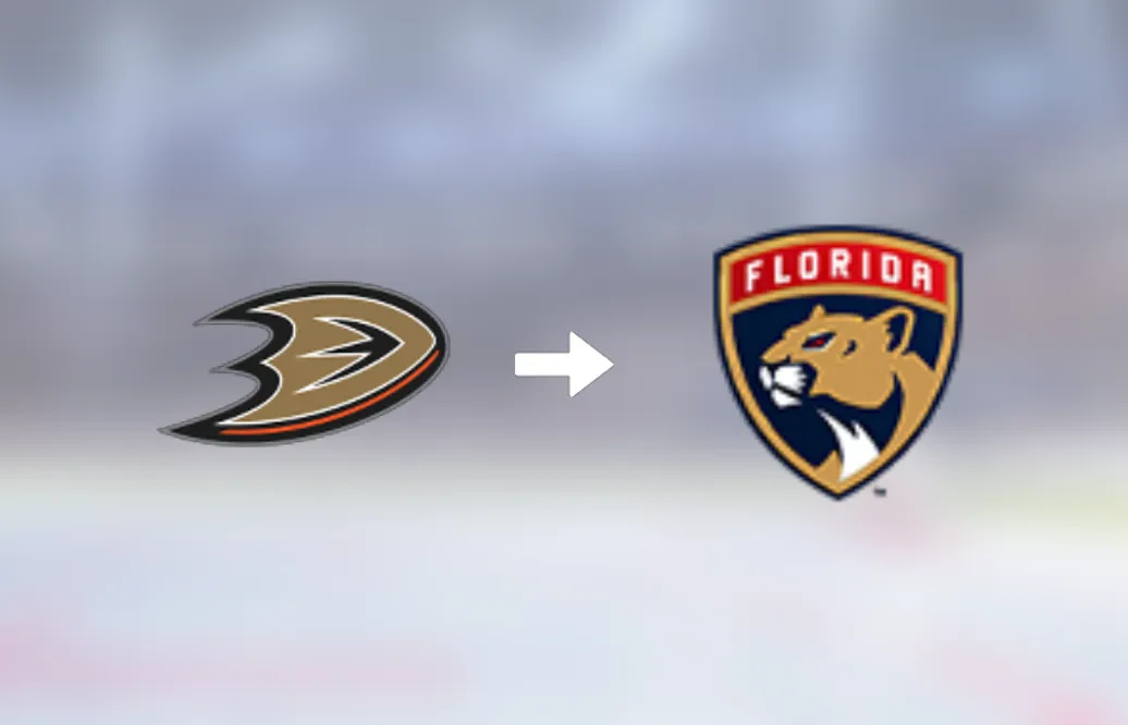 Florida Panthers värvar backen Josh Mahura från Anaheim Ducks