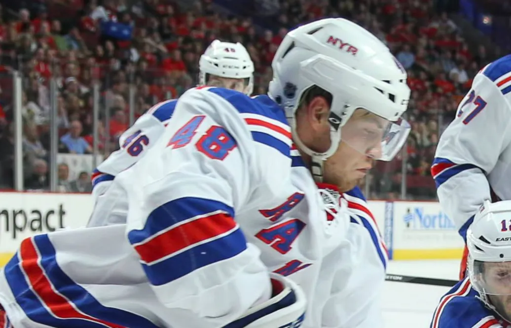 Oscar Lindberg gjorde NHL-debut – och skickades tillbaka till AHL