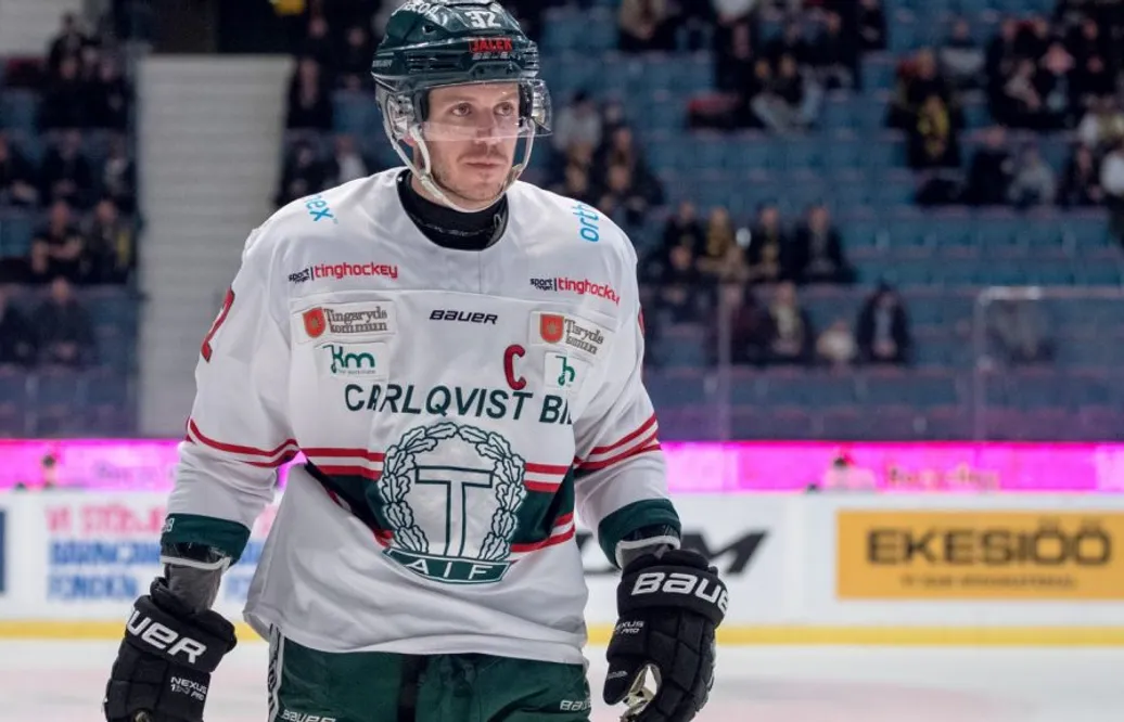 Klubbikonen förlänger: ‘En fantastiskt stor och viktig pusselbit’