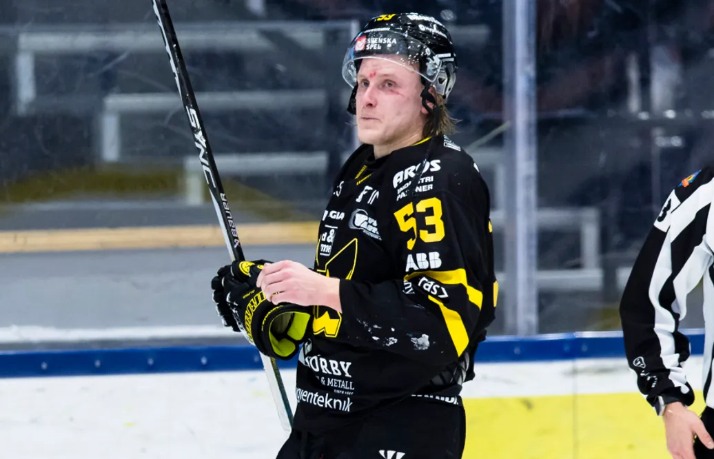 Anthon Eriksson får en match automatisk avstängning
