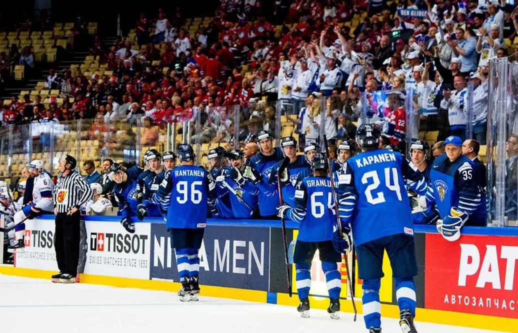 Finland upp i topp när Norge pulvriserades