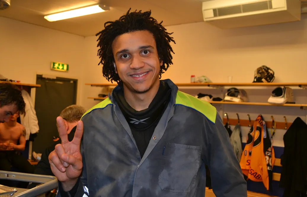 Mark Owuya i Luleå.