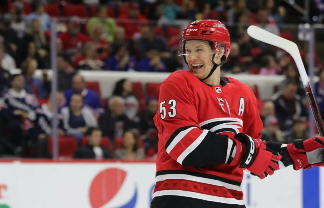 Grattis Buffalo och Rasmus Dahlin – målskytt ansluter