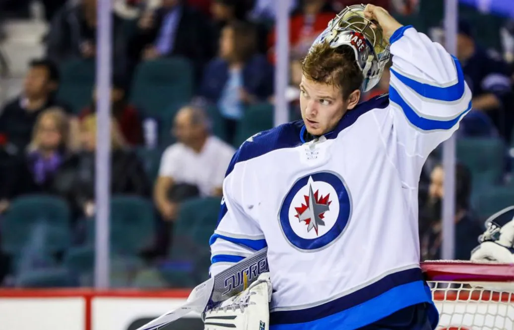 Efter tuffa åren – nu kan förre Calder Trophy-målvakten lägga av