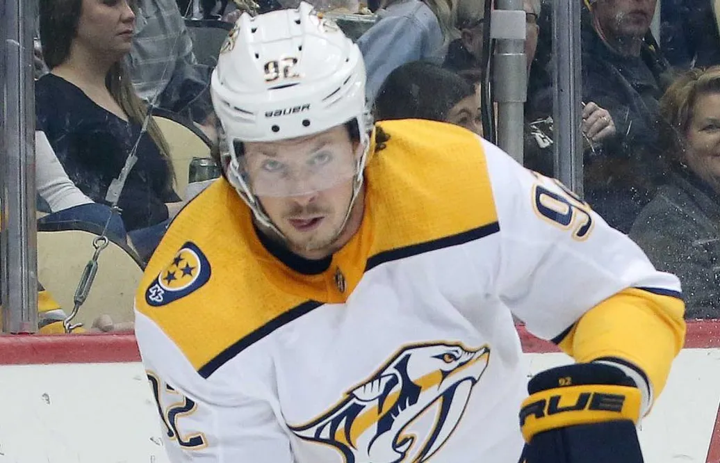 Nashville-stjärnan får böta efter fula tacklingen