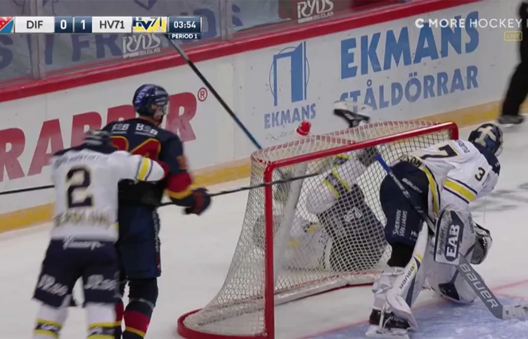 Rejält irriterat i Globen efter knätackling