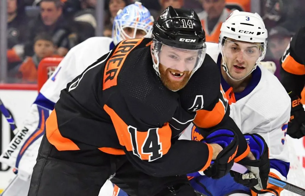 Sean Couturier skriver åttaårskontrakt med Philadelphia Flyers