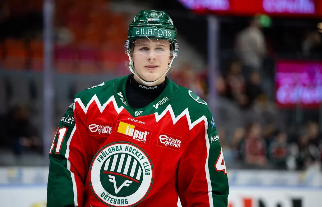 Frölunda vann – då blev supertalangen historisk