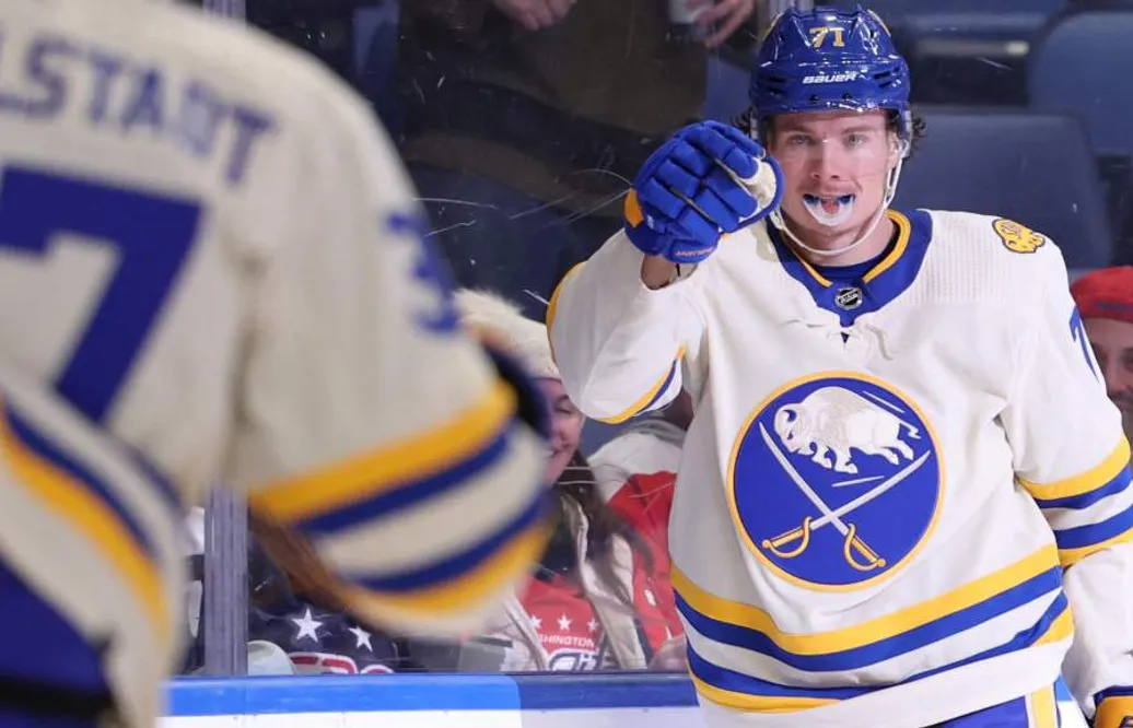 Uppgifter: Victor Olofsson närmar sig en förlängning med Buffalo