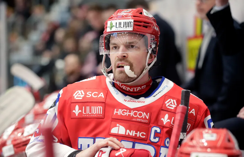 Anton Lander förlänger kontraktet med Timrå