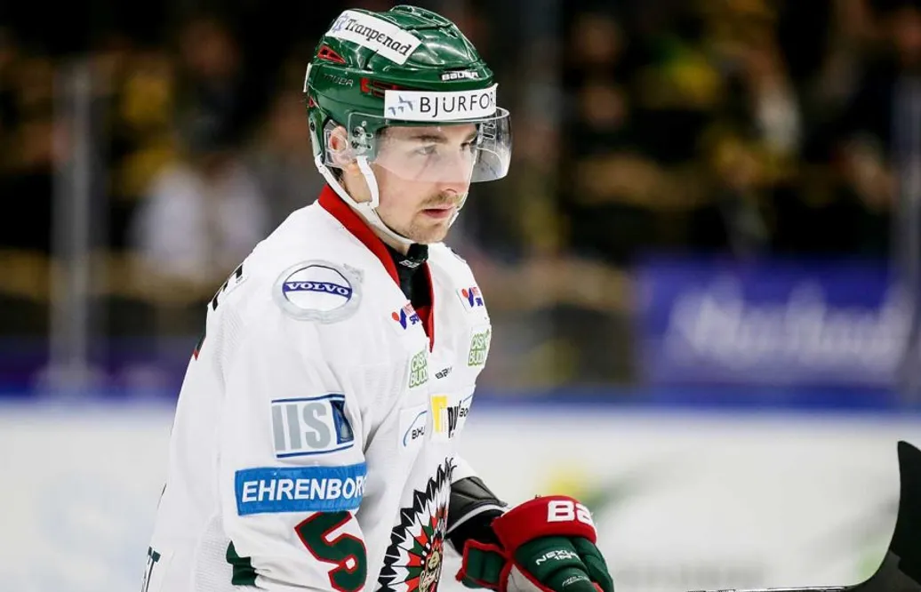 Köksdörren stod öppen – det utnyttjade Frölunda: ”Jag såg att han kom ut långt”