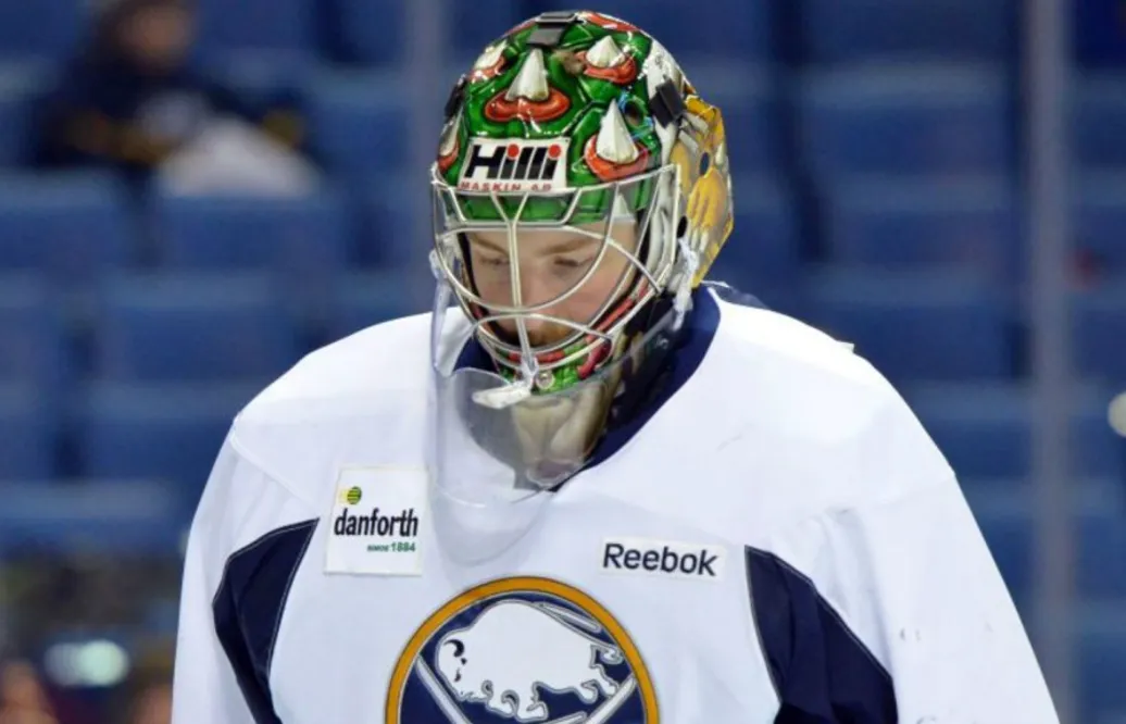 Succéstarten får inte Ullmark att sväva i väg: ”Kan inte gå och drömma om NHL”
