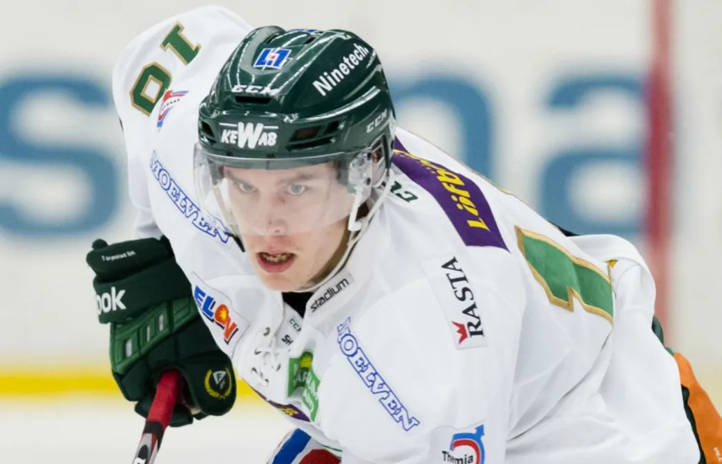 Färjestad förlänger med genombrottsmannen