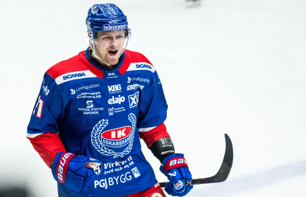 Hampus Karlsson stannar i Oskarshamn
