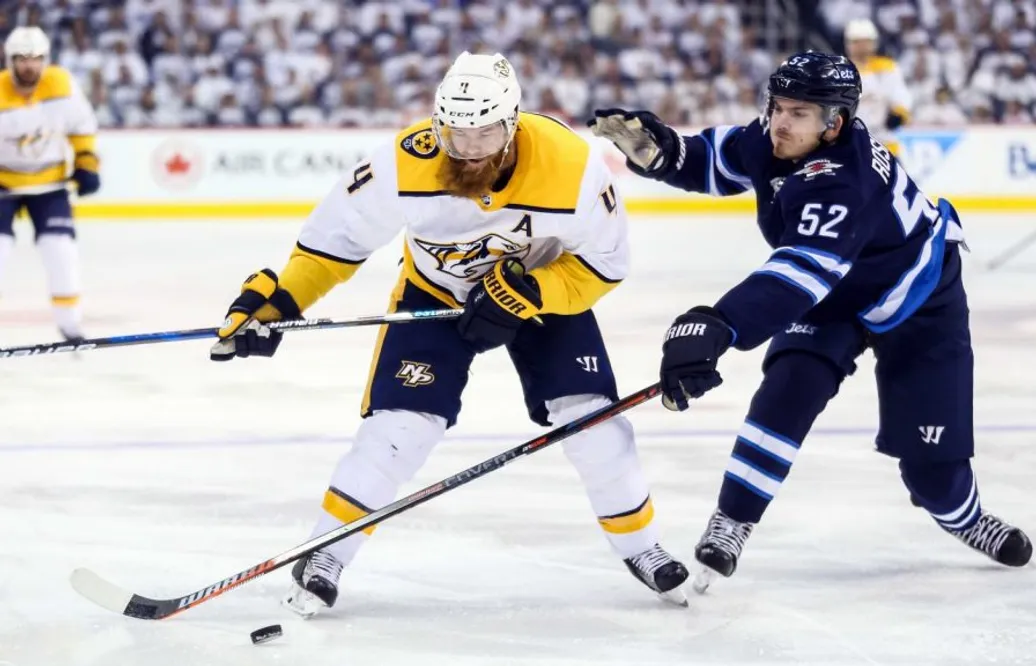 Stanley Cup-favoritens glädjebesked: Världsbacken skriver åttaårskontrakt