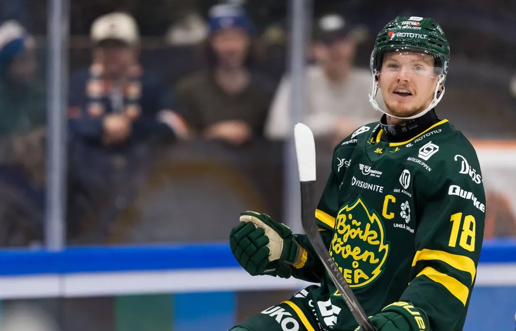 Axel Ottosson är tillbaka i SHL efter sju säsonger och har startat riktigt starkt. 