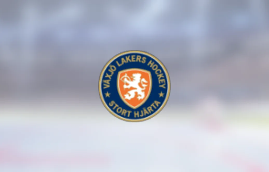 Backen Joel Persson förlänger med Växjö Lakers HC