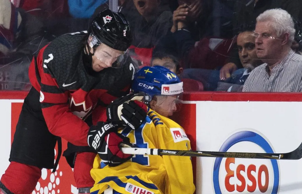 Juniorvärldsmästaren prisad i AHL