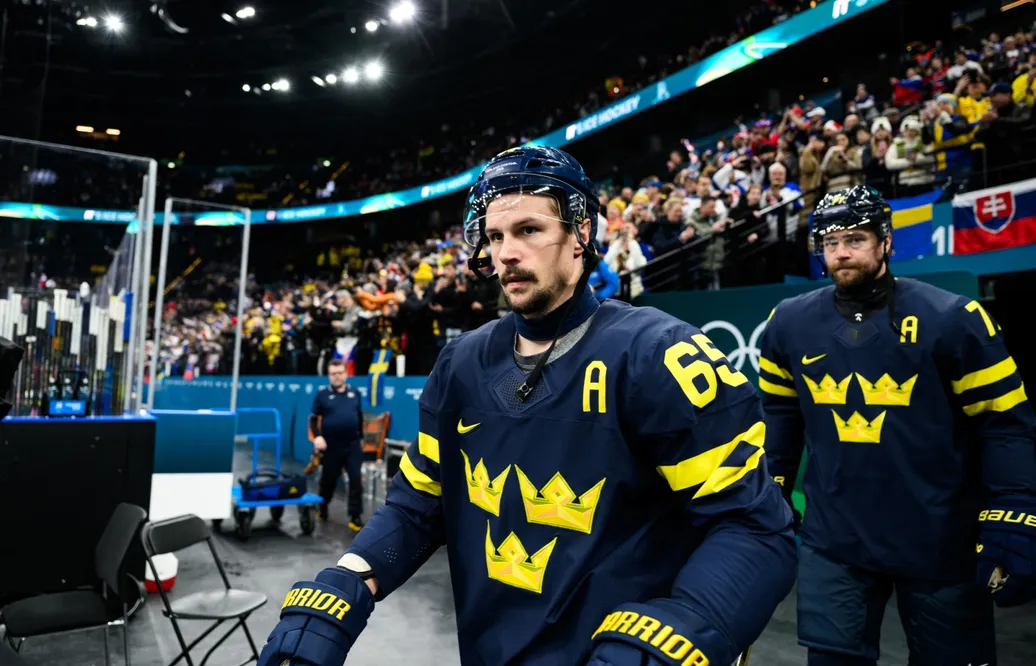 Erik Karlsson kan hamna i Toronto Maple Leafs, enligt Elliotte Friedman.